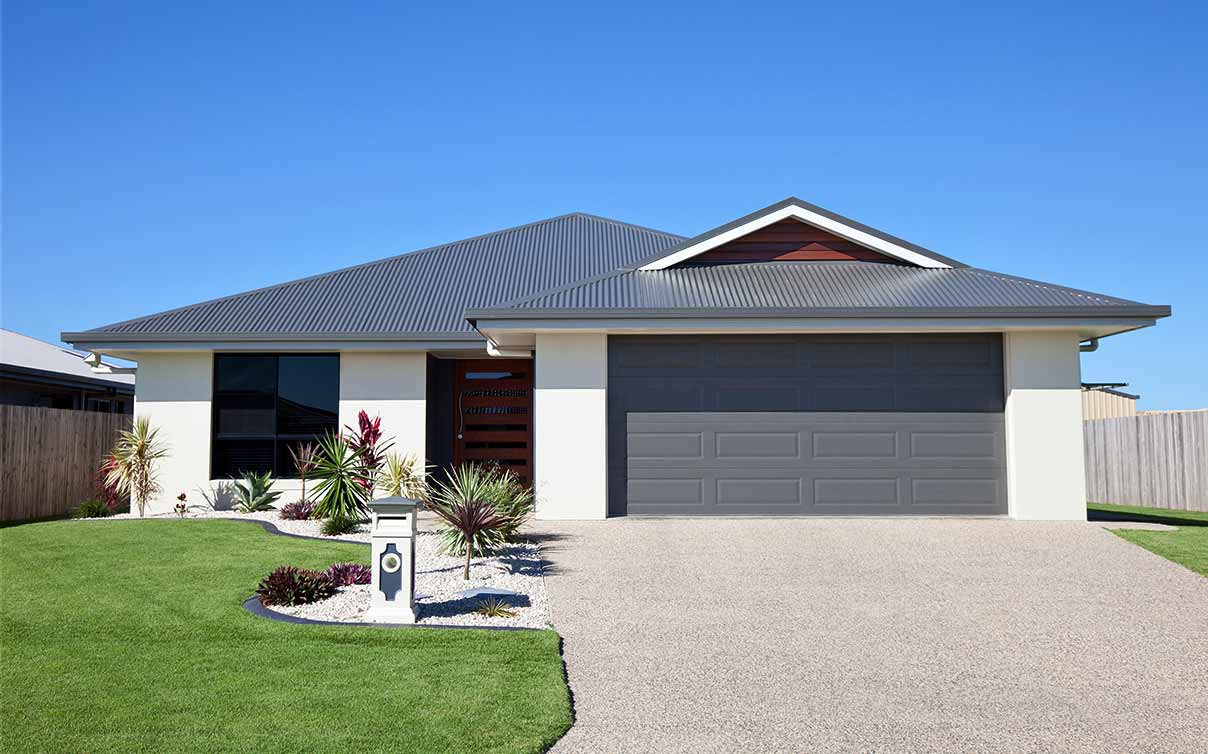 Front of house showing a clear driveway